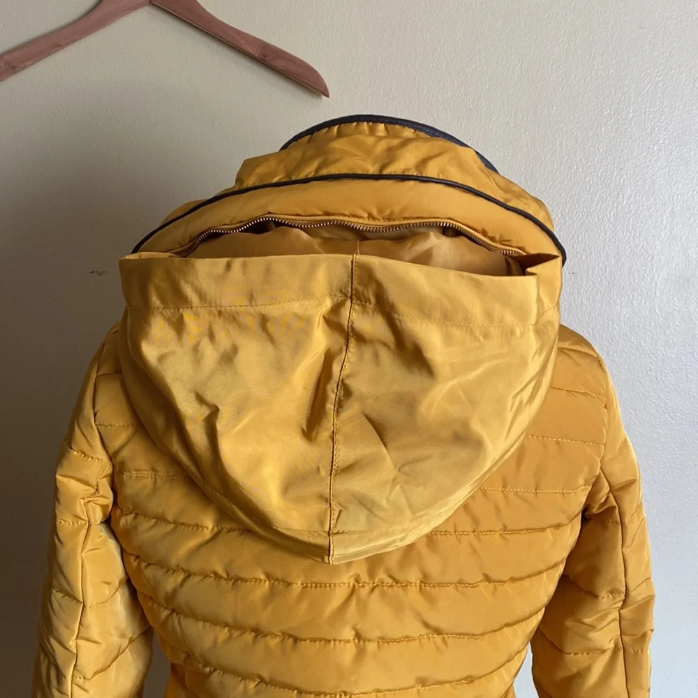 Zara Basic Puffer Jacket - Picture 5 of 7
